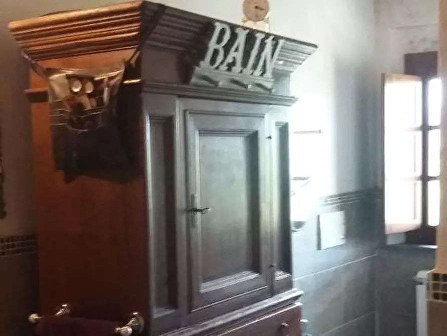 Immagine 11 di Appartamento in vendita  a Vicopisano