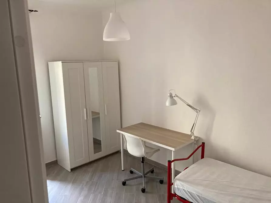 Immagine 10 di Appartamento in affitto  a Pisa