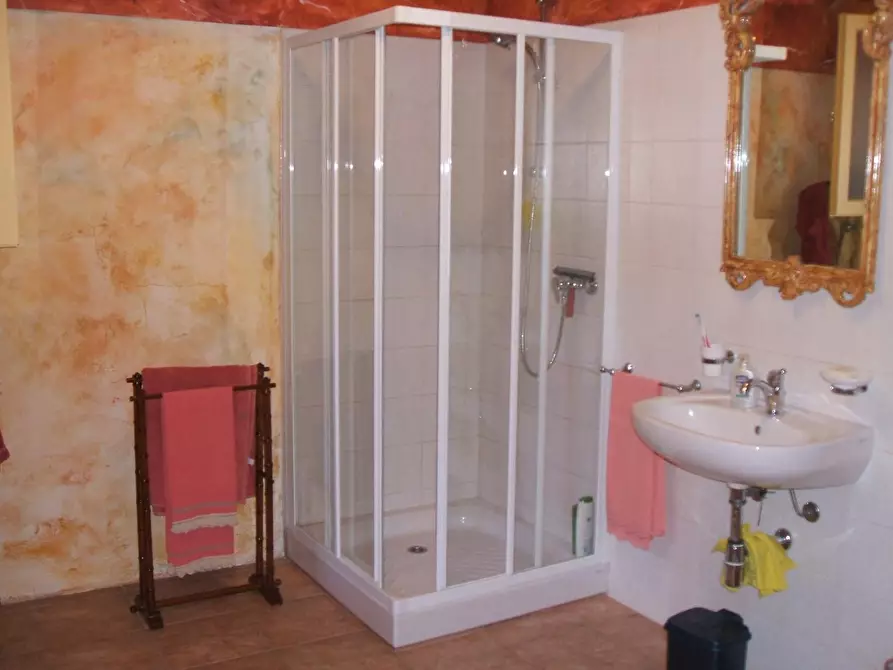 Immagine 6 di Terratetto in vendita  a Vecchiano