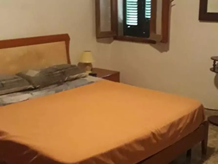 Immagine 16 di Appartamento in vendita  a Portoferraio