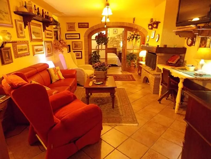 Immagine 6 di Casa bifamiliare in vendita  a Rosignano Marittimo