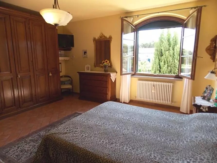 Immagine 11 di Casa bifamiliare in vendita  a Rosignano Marittimo