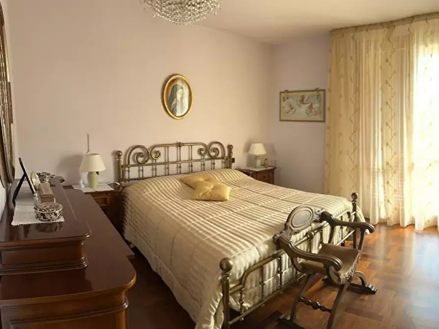 Immagine 24 di Villa in vendita  a Castelfranco Di Sotto