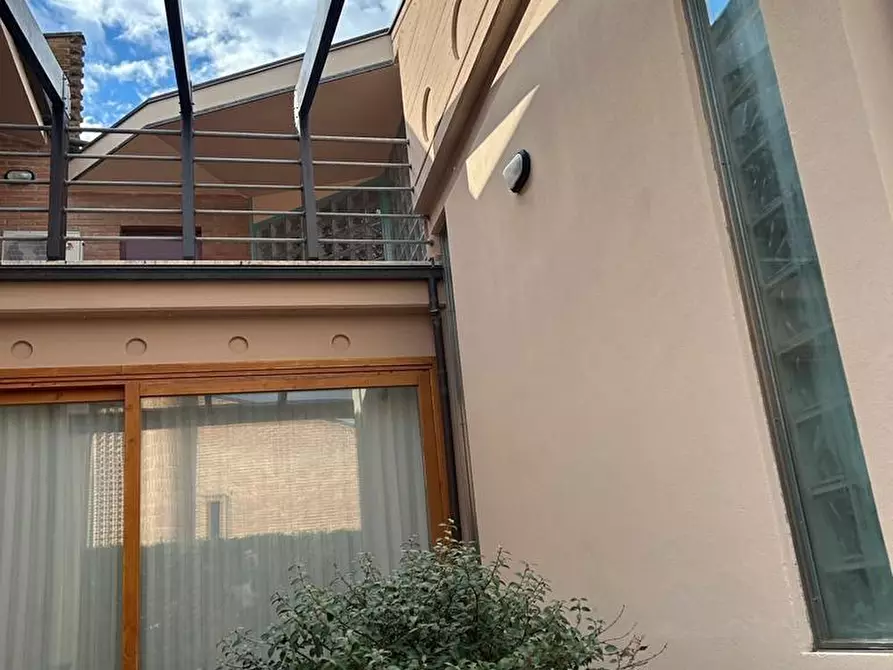 Immagine 8 di Villa in vendita  a Castelfranco Di Sotto