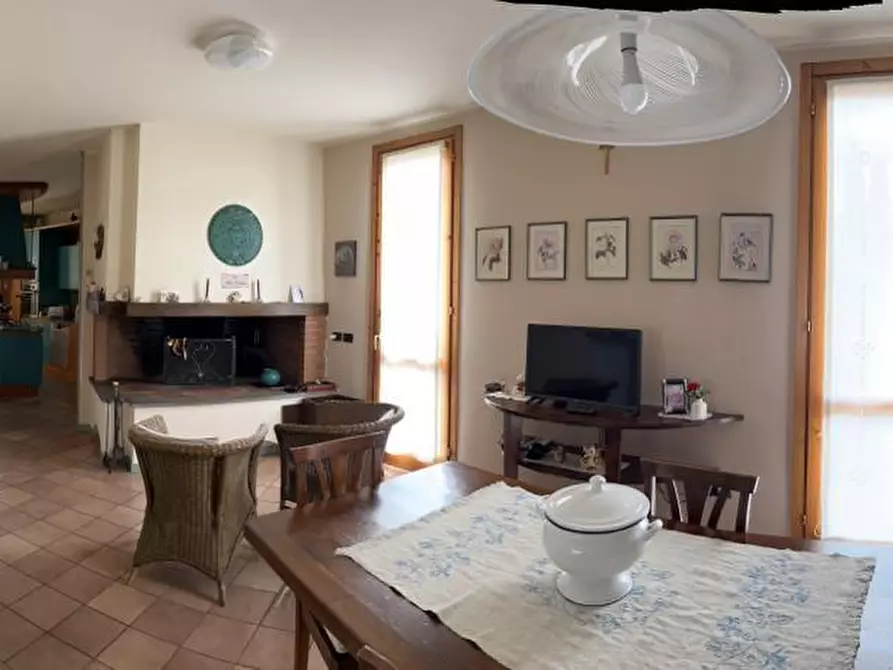 Immagine 14 di Villa in vendita  a Castelfranco Di Sotto