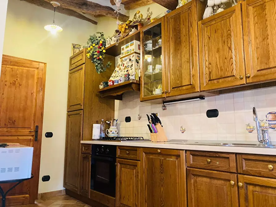 Immagine 3 di Appartamento in vendita  a Peccioli