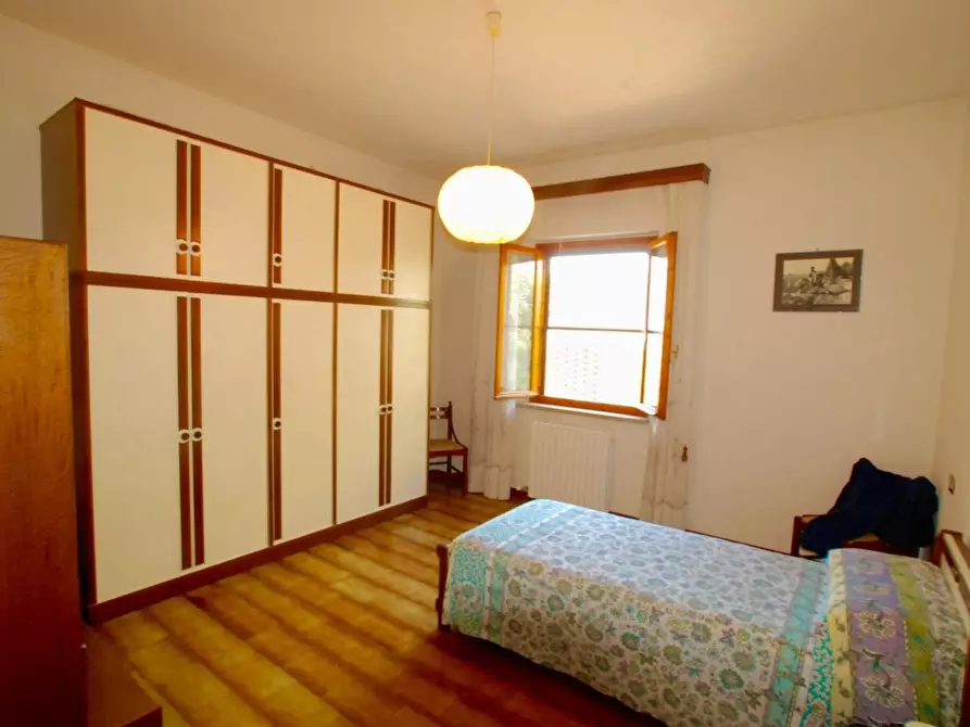 Immagine 29 di Casa colonica in vendita  a Peccioli