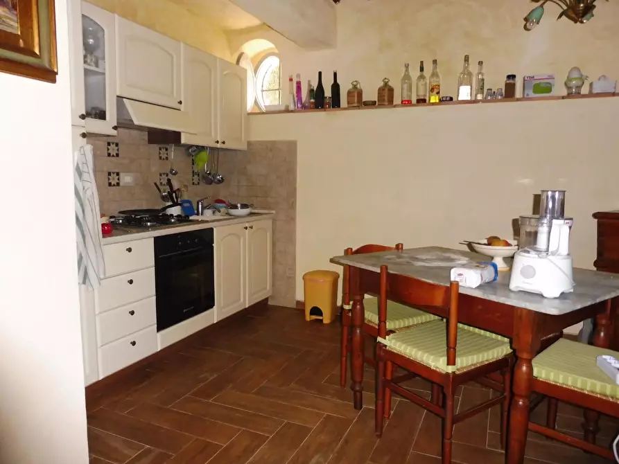 Immagine 17 di Casa semindipendente in vendita  a Lajatico