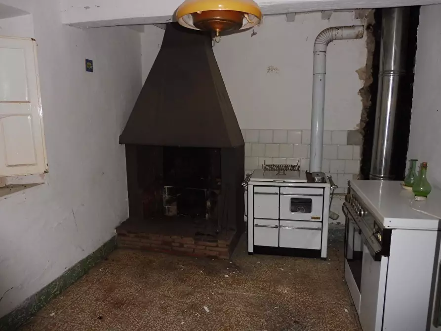 Immagine 5 di Casa semindipendente in vendita  a Lajatico