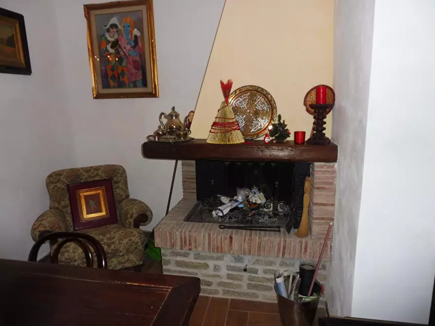 Immagine 21 di Casa semindipendente in vendita  a Lajatico