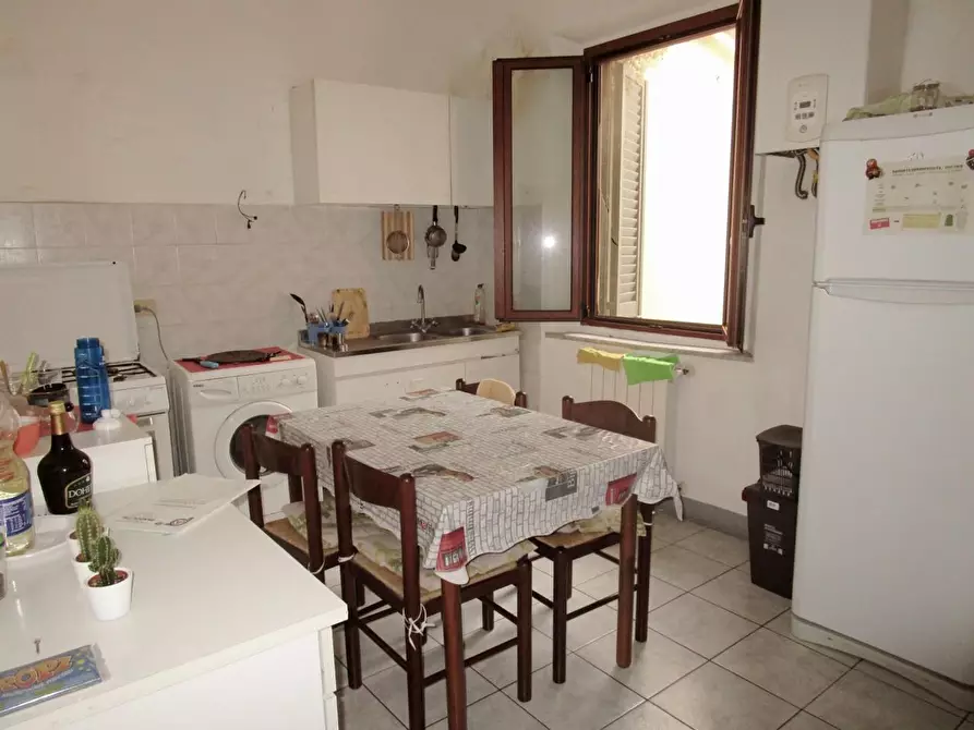 Immagine 5 di Appartamento in affitto  a Pisa