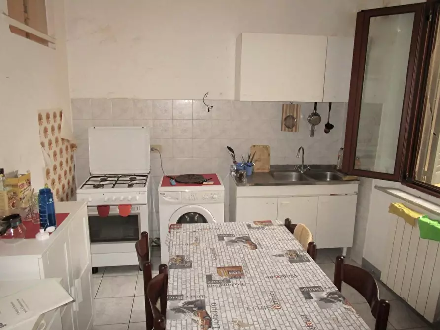 Immagine 6 di Appartamento in affitto  a Pisa