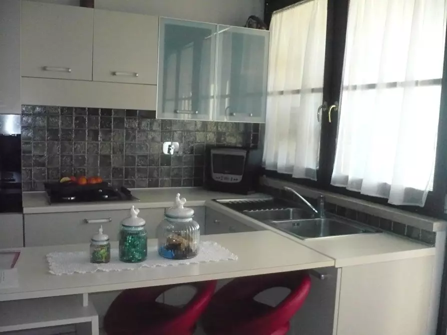Immagine 3 di Appartamento in affitto  a Colle Di Val D'elsa