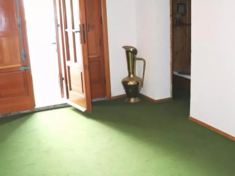 Immagine 16 di Villa in vendita  a Cascina