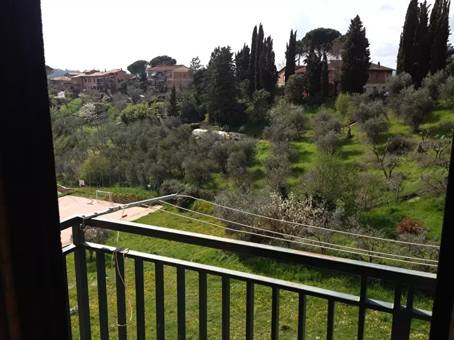Immagine 3 di Appartamento in affitto  a Siena