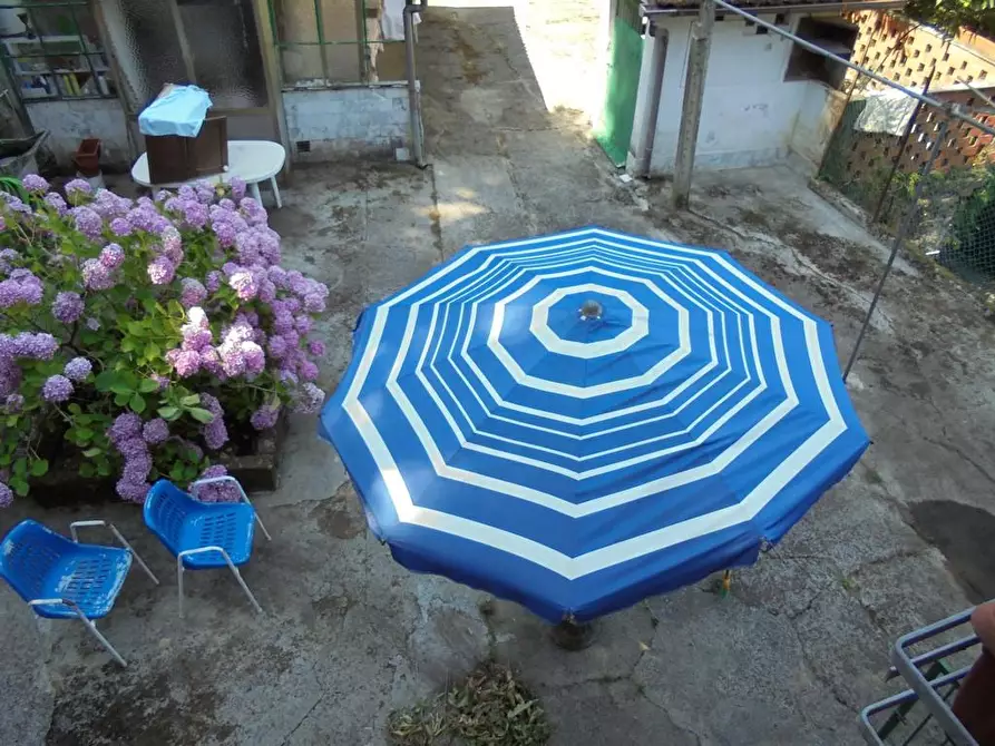 Immagine 20 di Casa indipendente in vendita  a Massa