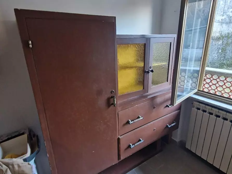 Immagine 47 di Casa indipendente in vendita  a Massa