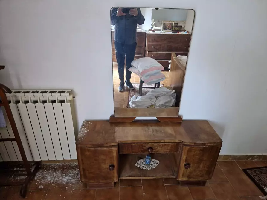 Immagine 32 di Casa indipendente in vendita  a Massa