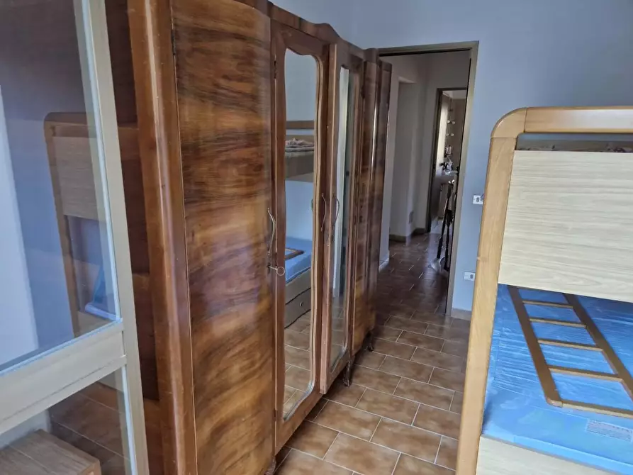 Immagine 38 di Casa indipendente in vendita  a Massa