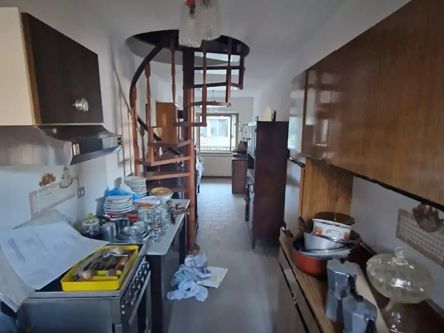 Immagine 61 di Casa indipendente in vendita  a Massa