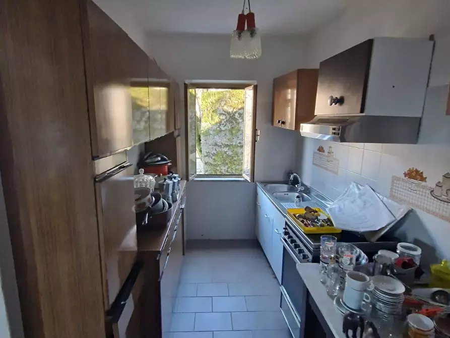 Immagine 42 di Casa indipendente in vendita  a Massa