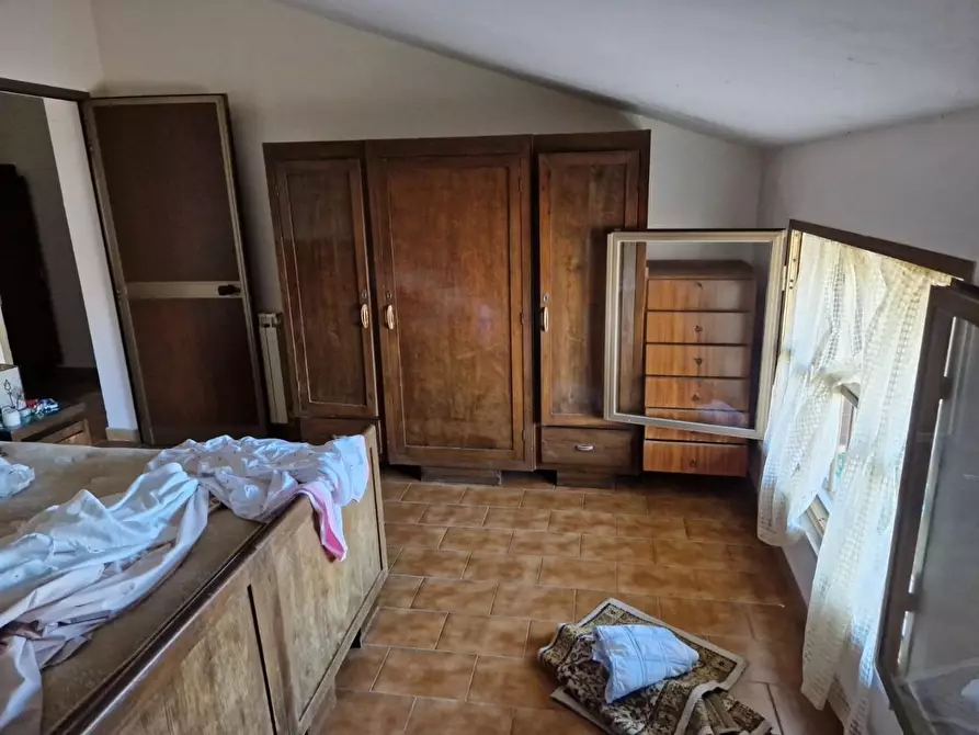 Immagine 63 di Casa indipendente in vendita  a Massa