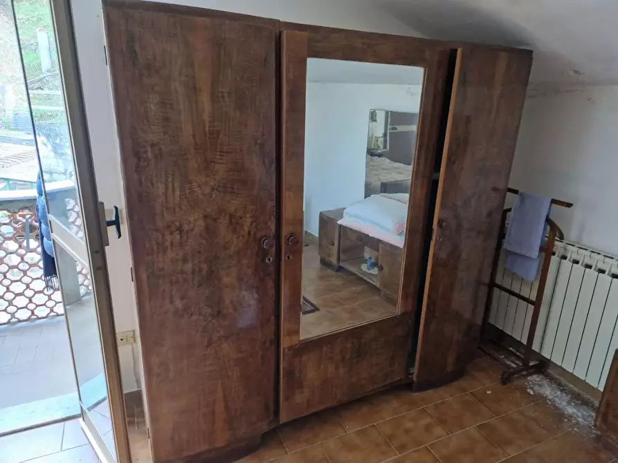 Immagine 36 di Casa indipendente in vendita  a Massa