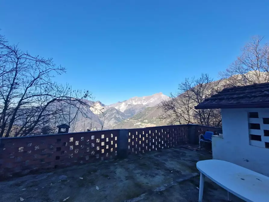 Immagine 55 di Casa indipendente in vendita  a Massa