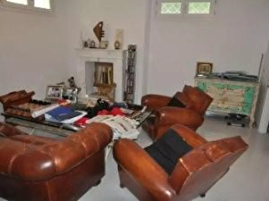 Immagine 6 di Casa bifamiliare in vendita  a Camaiore