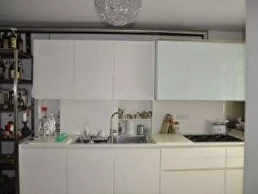 Immagine 7 di Casa bifamiliare in vendita  a Camaiore