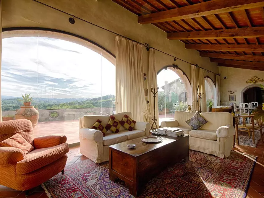 Immagine 21 di Villa in vendita  a Casciana Terme Lari