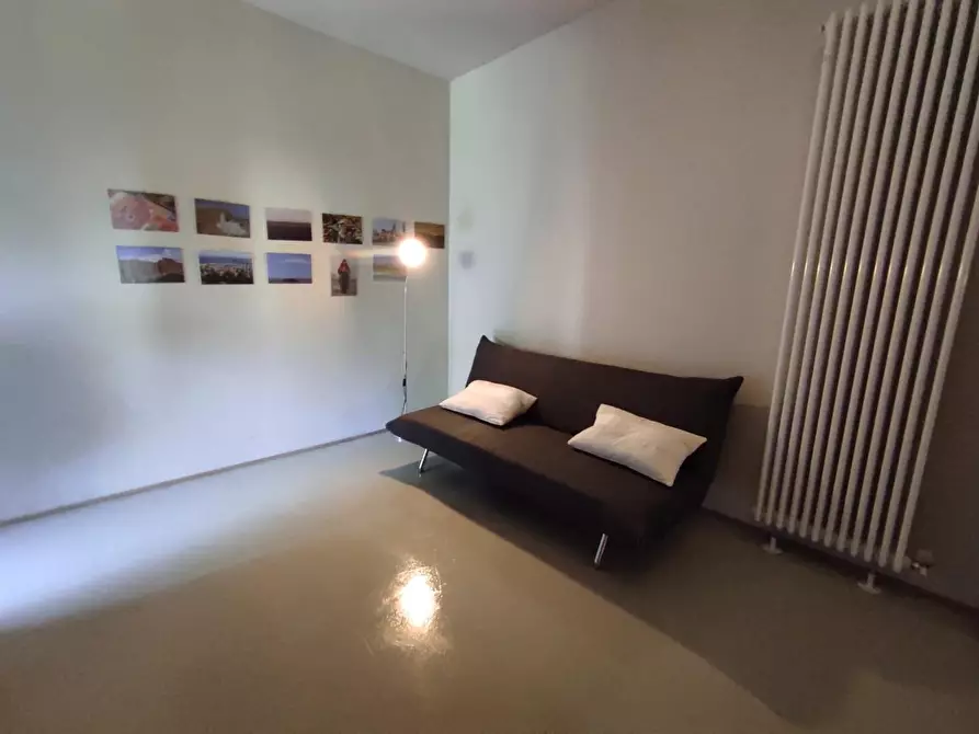 Immagine 24 di Appartamento in vendita  a Ortonovo