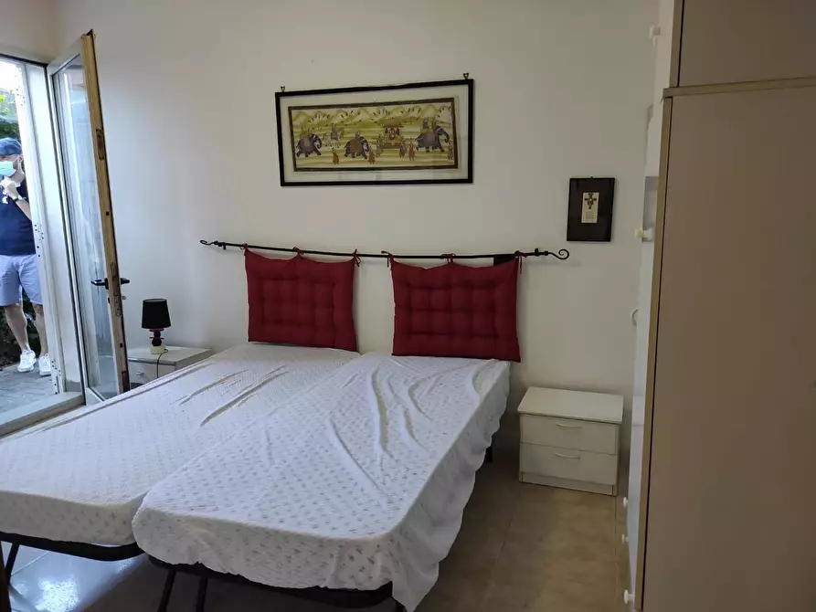 Immagine 30 di Appartamento in vendita  a Ortonovo