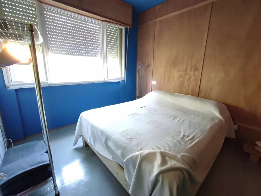 Immagine 26 di Appartamento in vendita  a Ortonovo