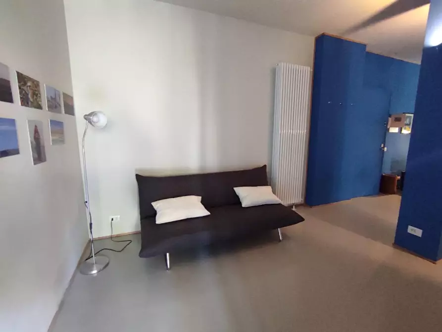 Immagine 37 di Appartamento in vendita  a Ortonovo