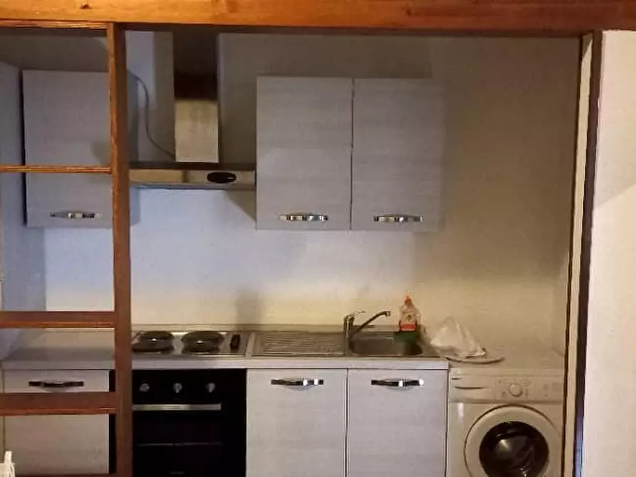 Immagine 2 di Appartamento in affitto  a Pisa