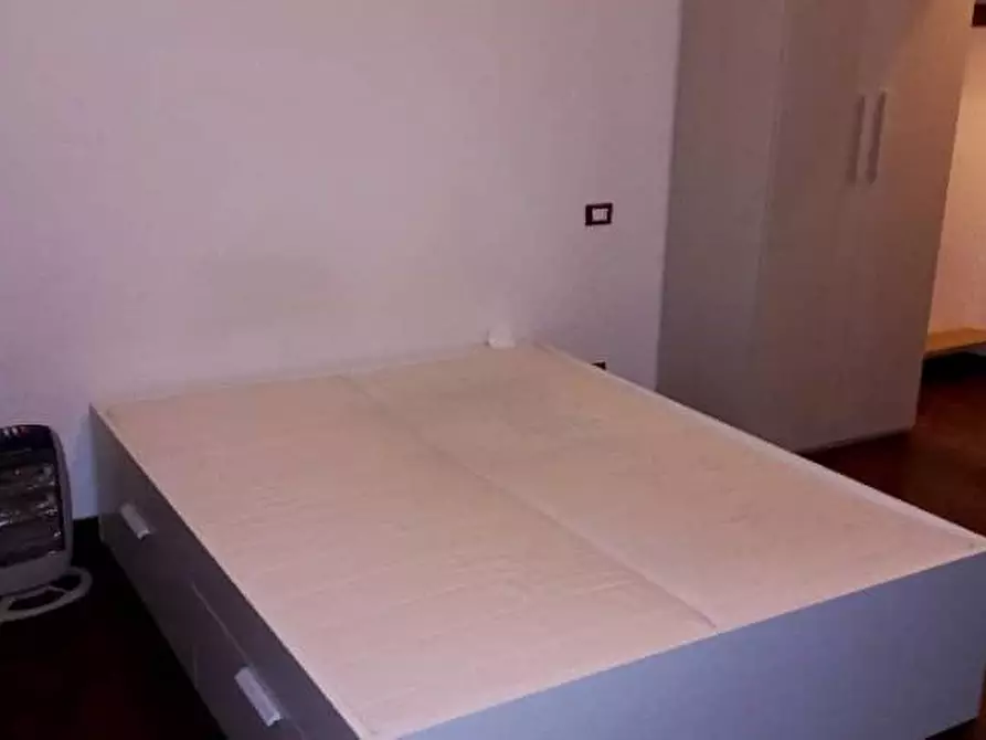 Immagine 5 di Appartamento in affitto  a Pisa