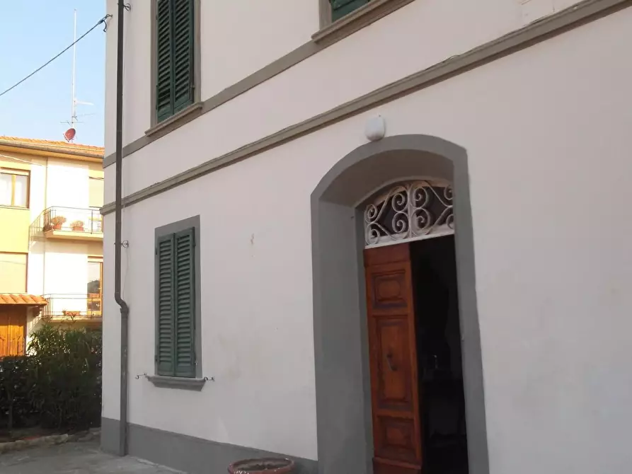 Immagine 8 di Casa semindipendente in vendita  a Cascina