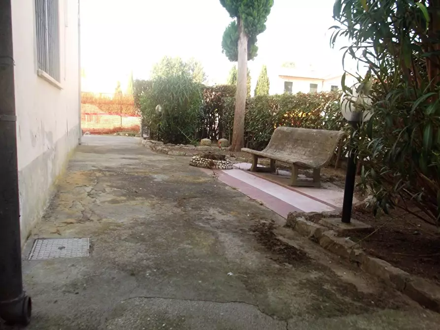 Immagine 3 di Casa semindipendente in vendita  a Cascina