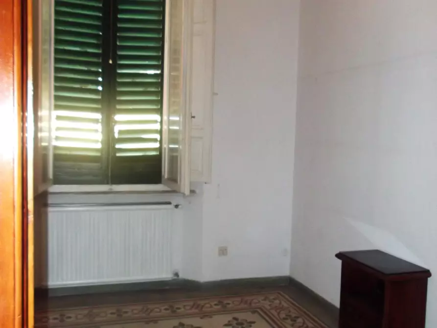 Immagine 25 di Casa semindipendente in vendita  a Cascina