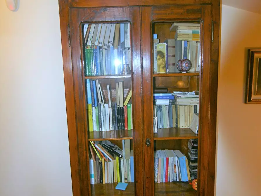 Immagine 26 di Mansarda in vendita  a Carrara