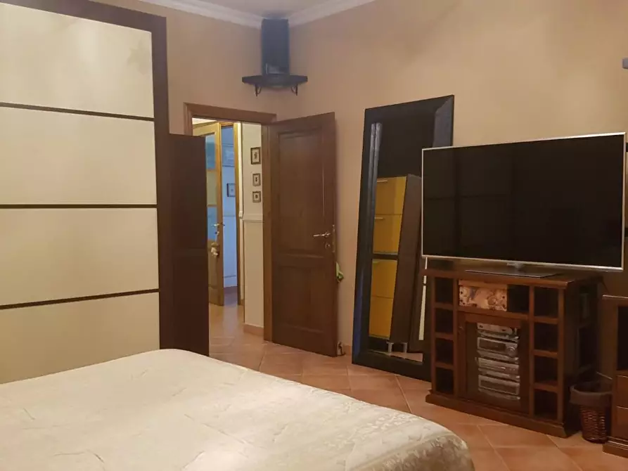 Immagine 18 di Appartamento in vendita  a Empoli