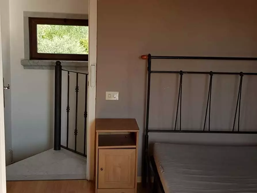 Immagine 10 di Casa indipendente in affitto  a Carrara