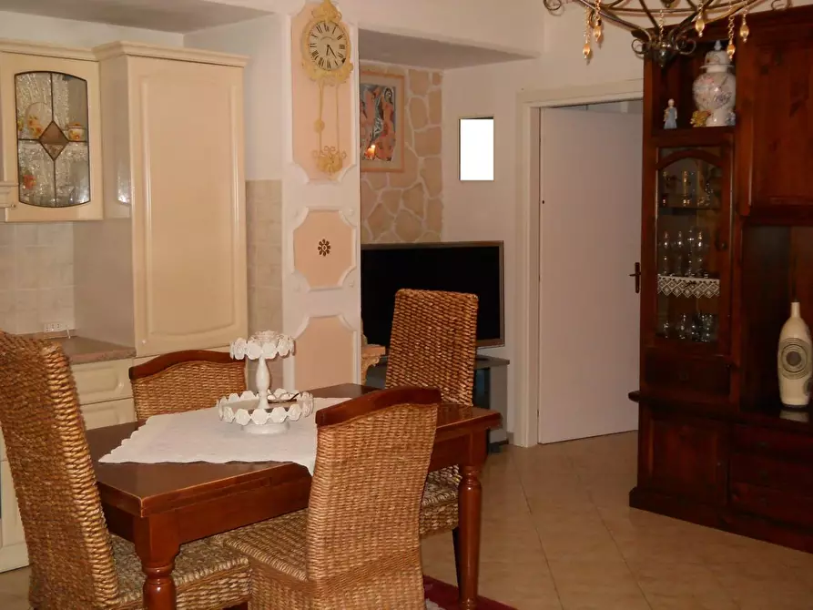 Immagine 8 di Appartamento in vendita  a Castellina Marittima