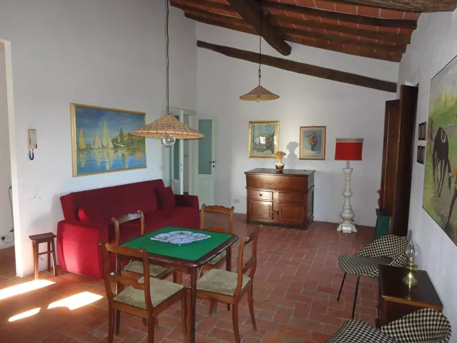 Immagine 7 di Casa colonica in vendita  a Peccioli