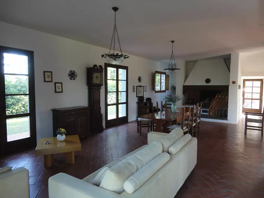 Immagine 6 di Casa colonica in vendita  a Peccioli