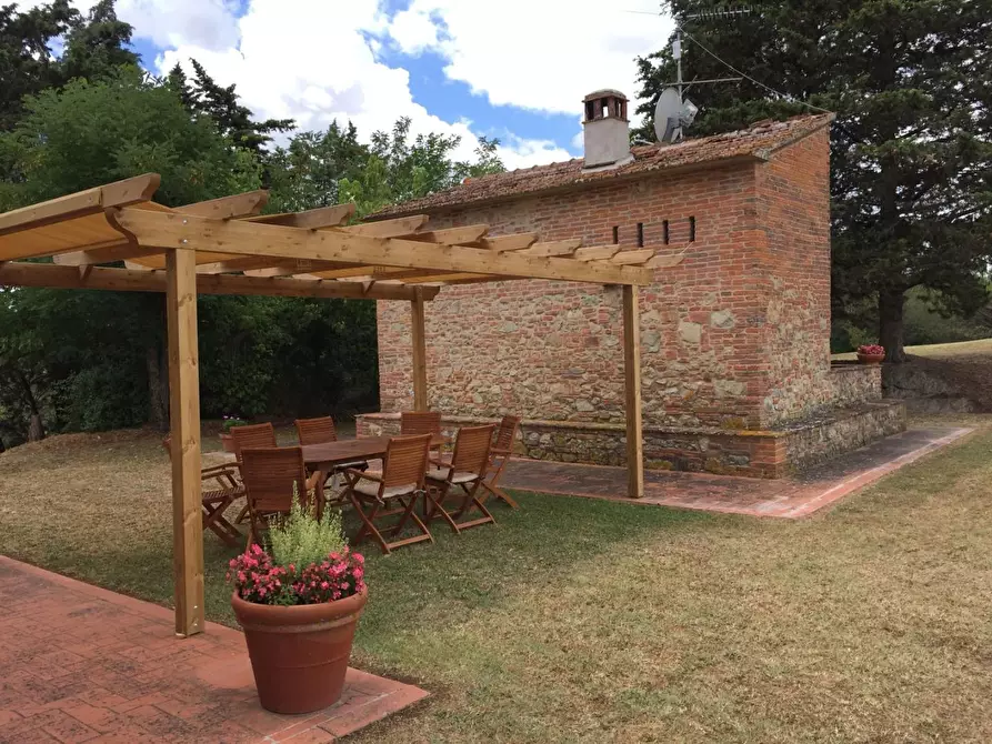 Immagine 13 di Casa colonica in vendita  a Peccioli