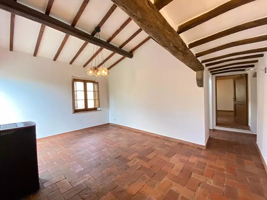 Immagine 42 di Casa colonica in vendita  a Vinci