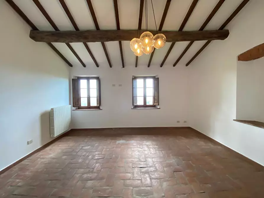 Immagine 35 di Casa colonica in vendita  a Vinci