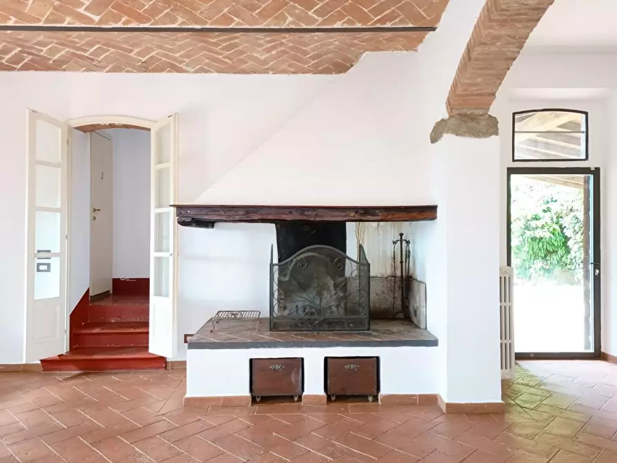 Immagine 6 di Casa colonica in vendita  a Vinci